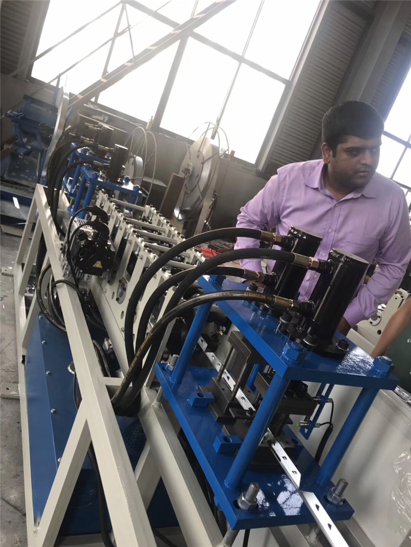 國(guó)外客戶(1)